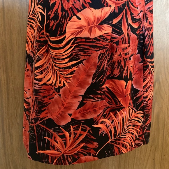 AGB Red Black Leaf Pattern Dress - Picture 2 of 2